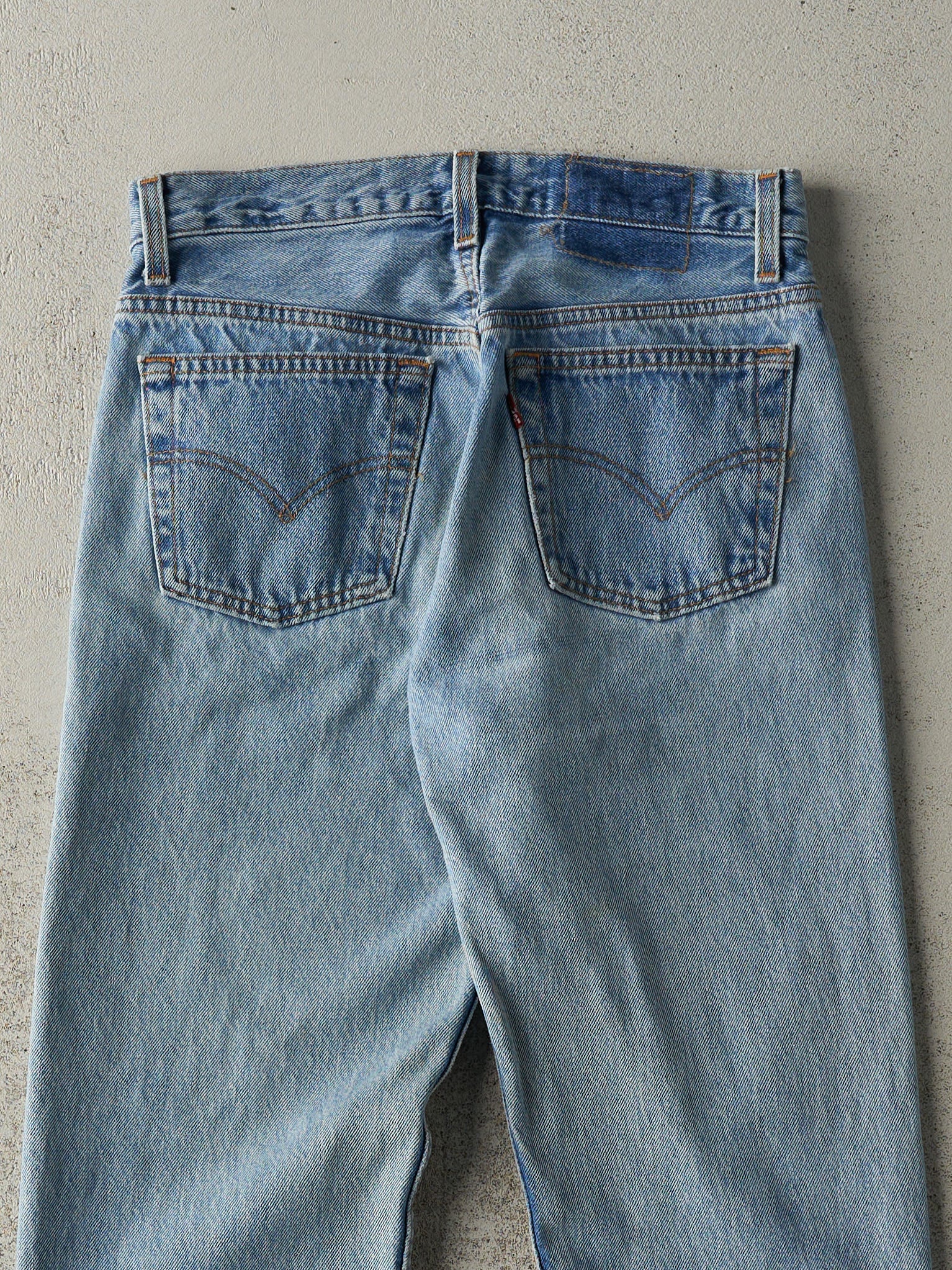 Vintage Y2K Light Wash Levi's 501 Jeans (28x27.5) - Image 5