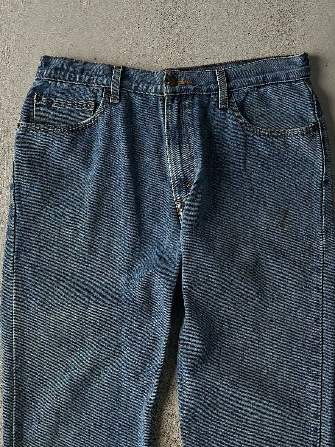 Vintage Y2K Mid Wash Levi's Signature Jeans (34x29) - Image 3