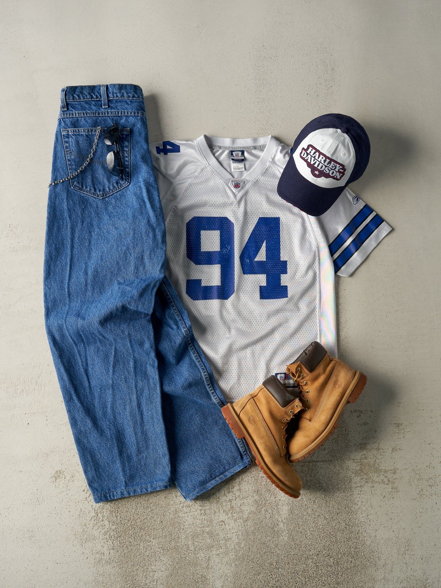 Vintage Y2K Mid Wash Carhartt Jeans (36x30.5) - Image 2