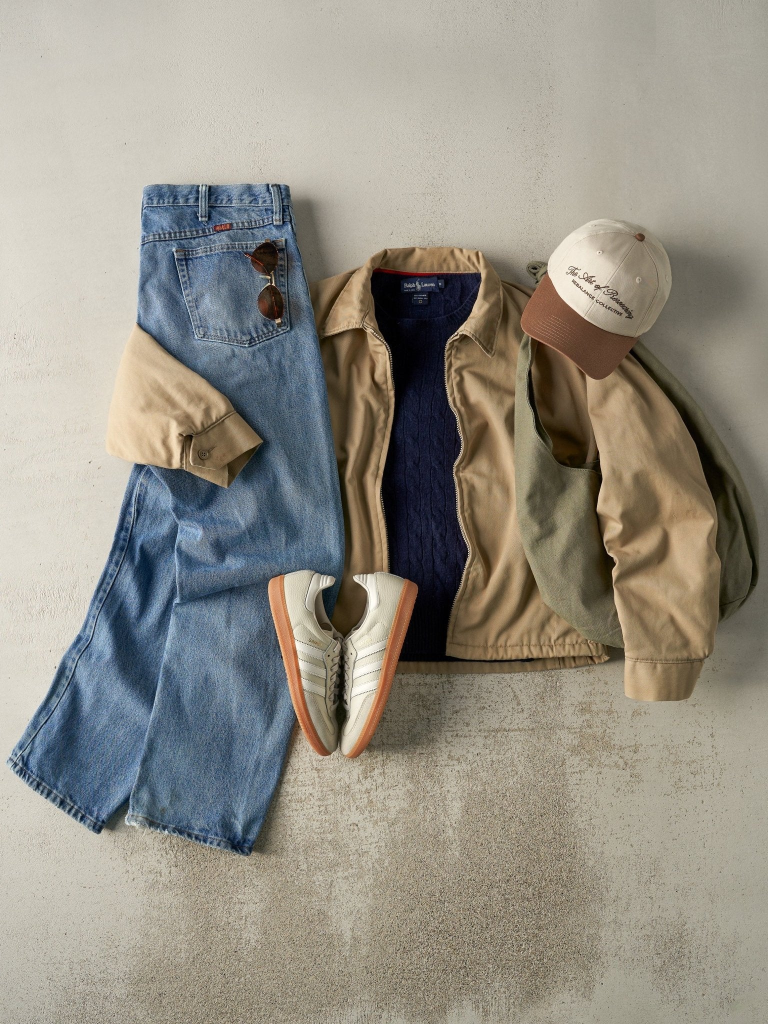 Vintage Y2K Mid Wash Rustler Jeans (35x31) - Image 2