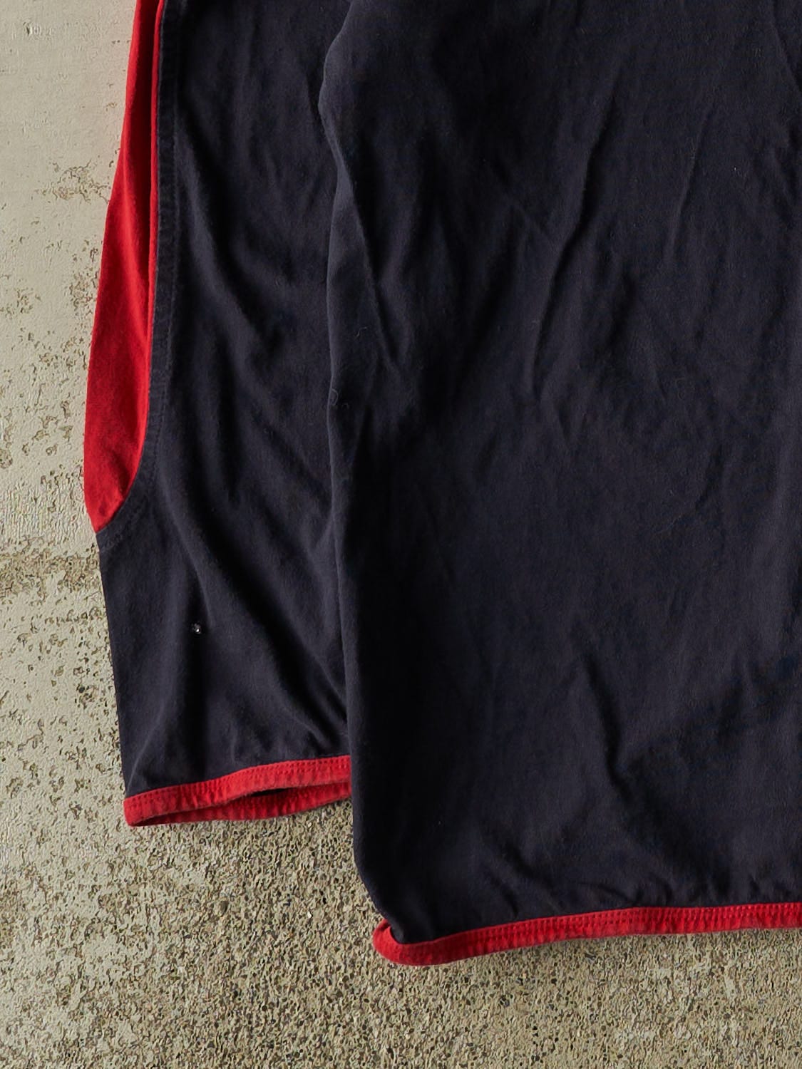 Vintage Y2K Navy Blue Arsenal FC Long Sleeve (M) - Image 3