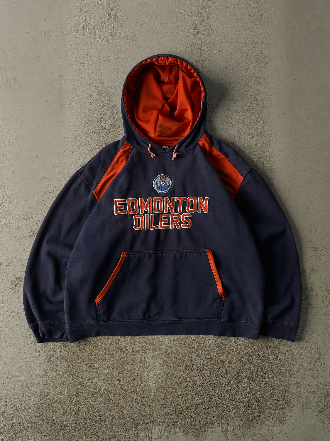 Vintage Y2K Navy Blue Edmonton Oilers Embroidered Boxy Hoodie (S/M)
