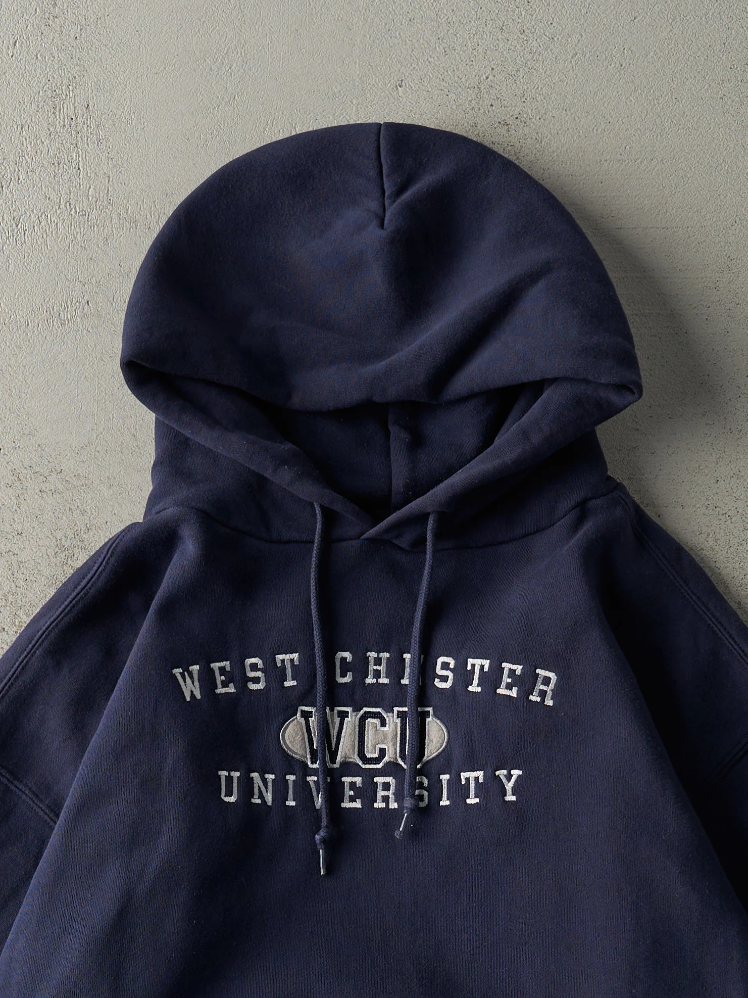 Vintage Y2K Navy Blue Embroidered West Chester University Hoodie (L) - Image 2