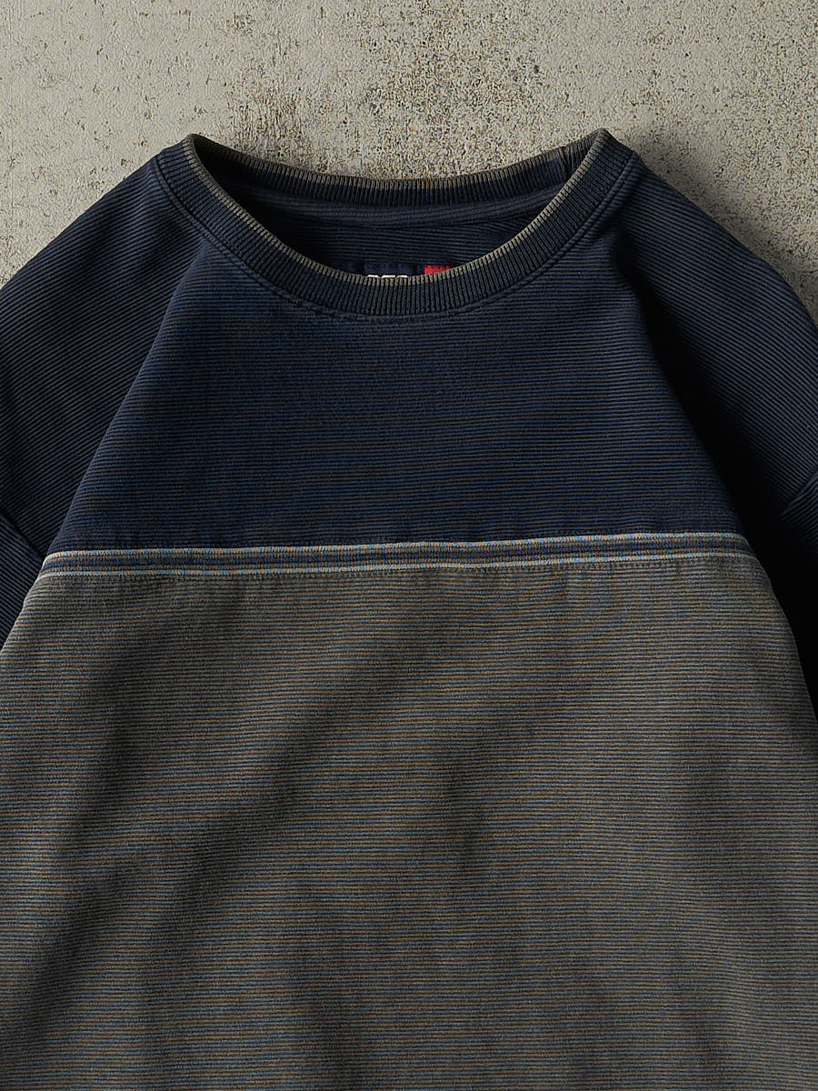 Vintage Y2K Navy Blue & Grey Point Zero Long Sleeve (L) - Image 2
