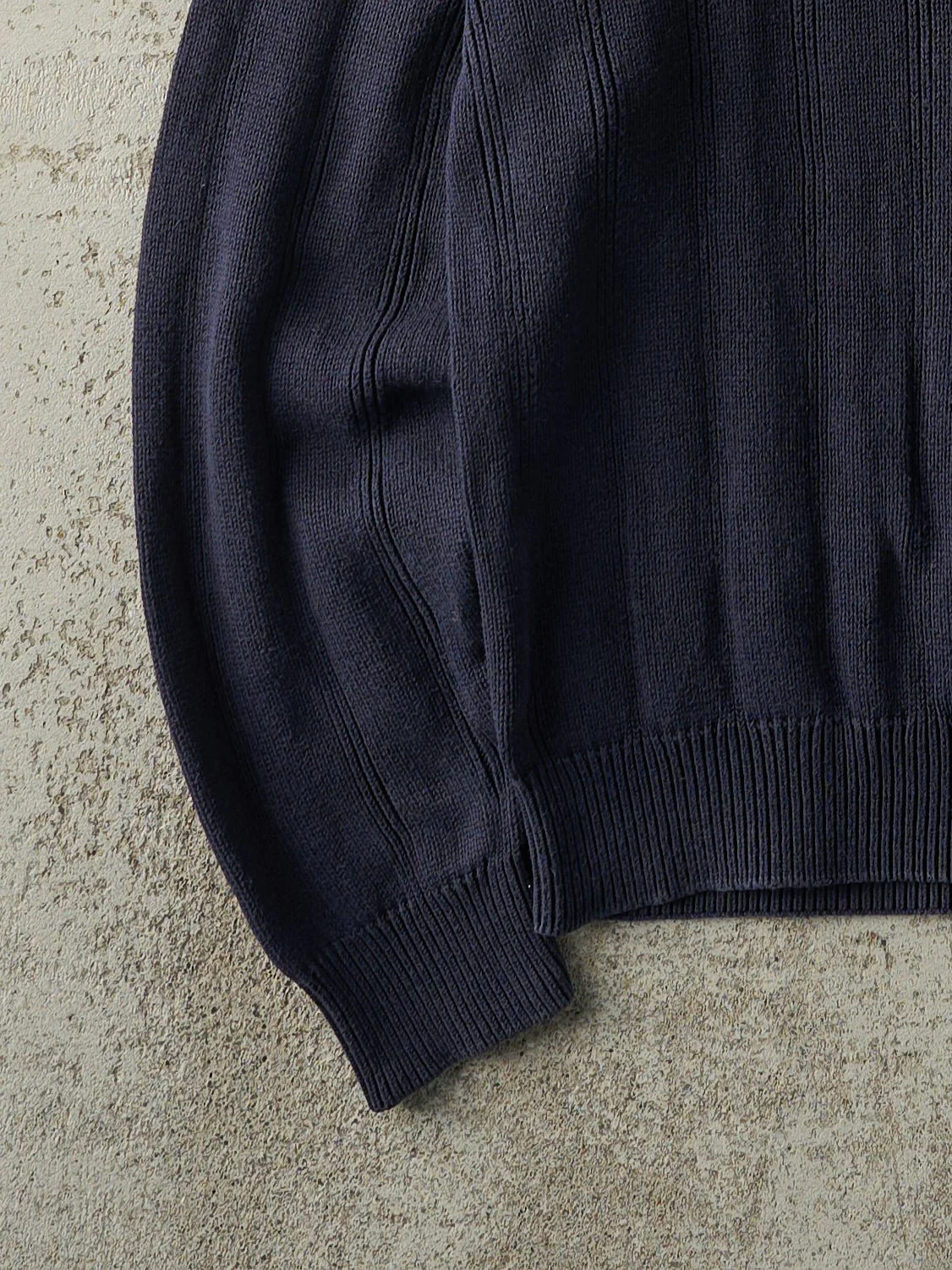 Vintage Y2K Navy Blue Knit Pullover (M/L) - Image 3