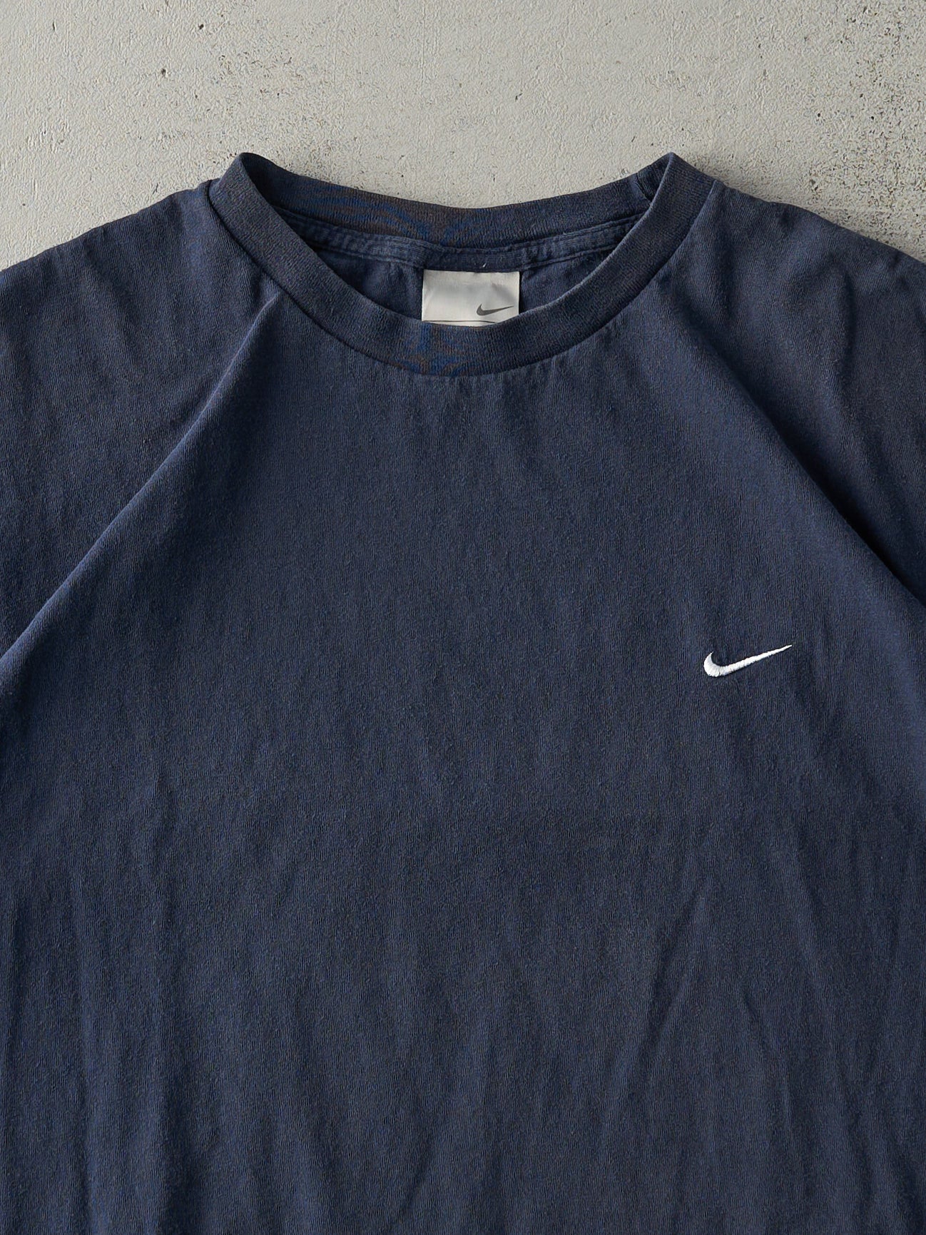 Vintage Y2K Navy Blue Nike Swoosh Embroidered Tee (L) - Image 2