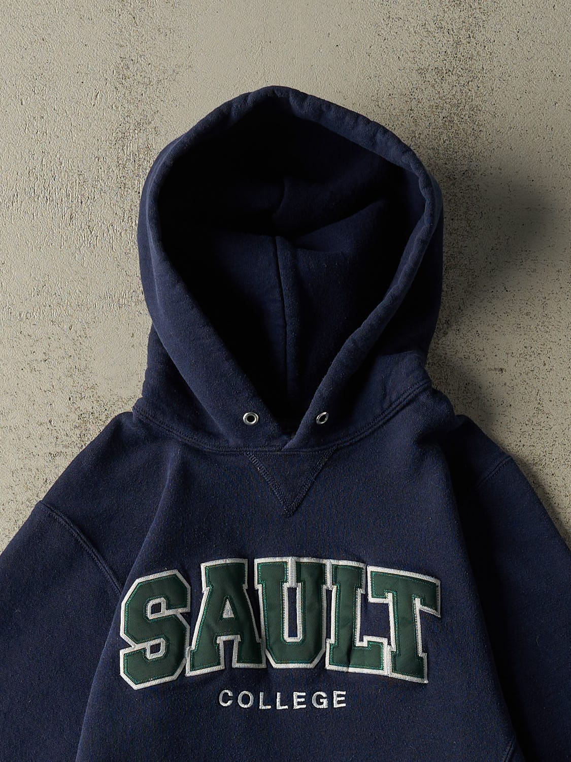 Vintage Y2K Navy Blue Russell Athletic Sault College Hoodie (S/M) - Image 2