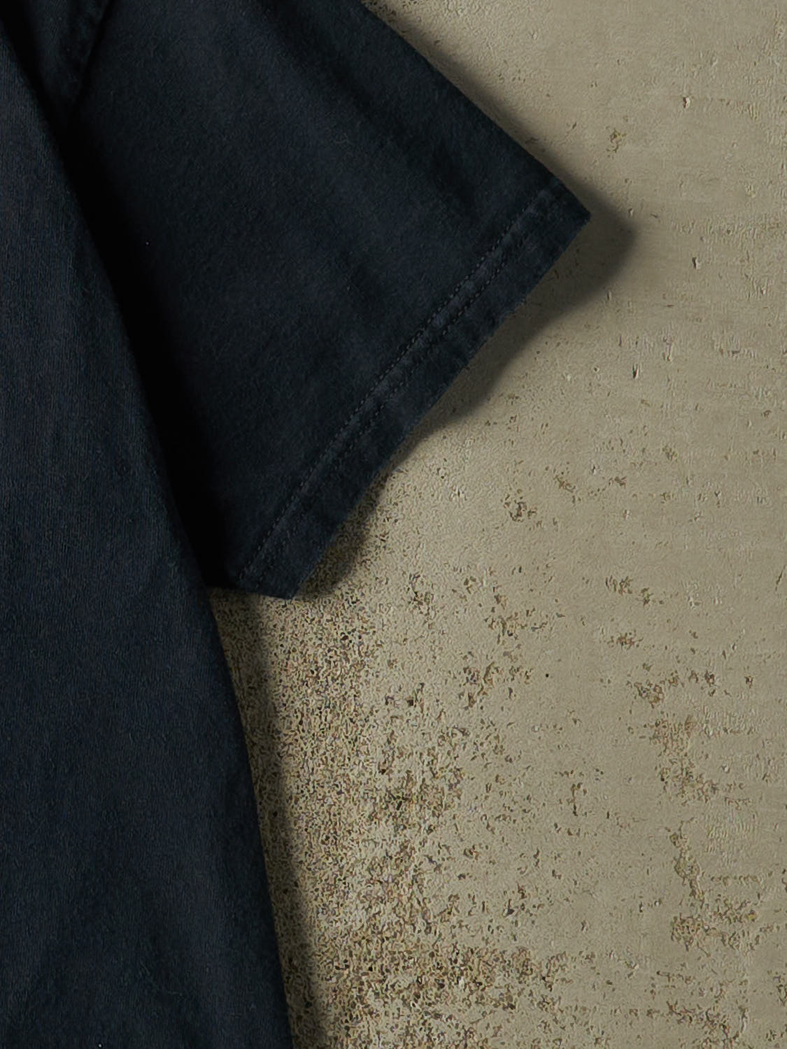 Vintage Y2K Navy Blue "The Book Was Better" Tee (M/L) - Image 4
