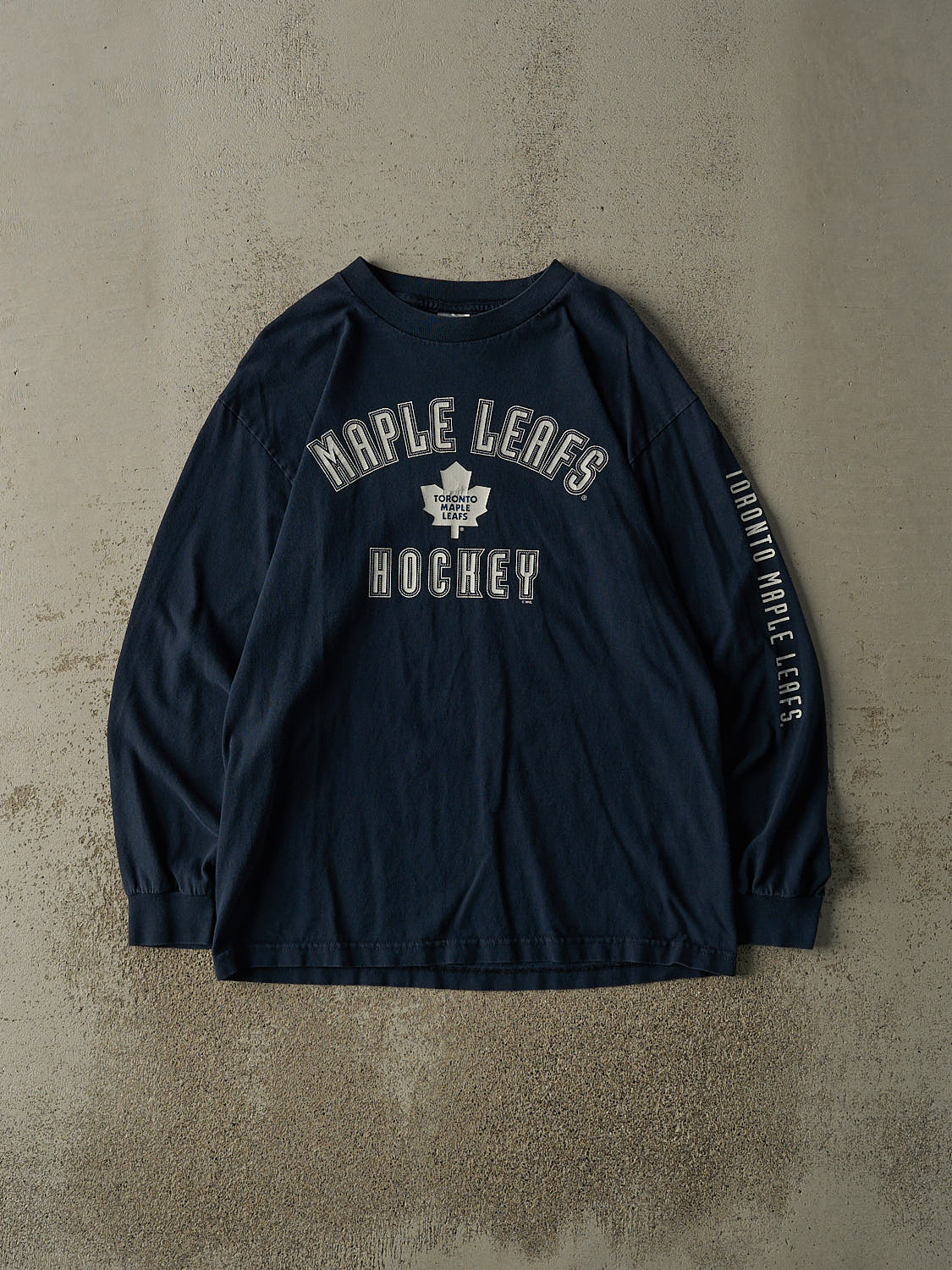 Vintage Y2K Navy Blue Toronto Maple Leafs Long Sleeve (M/L)