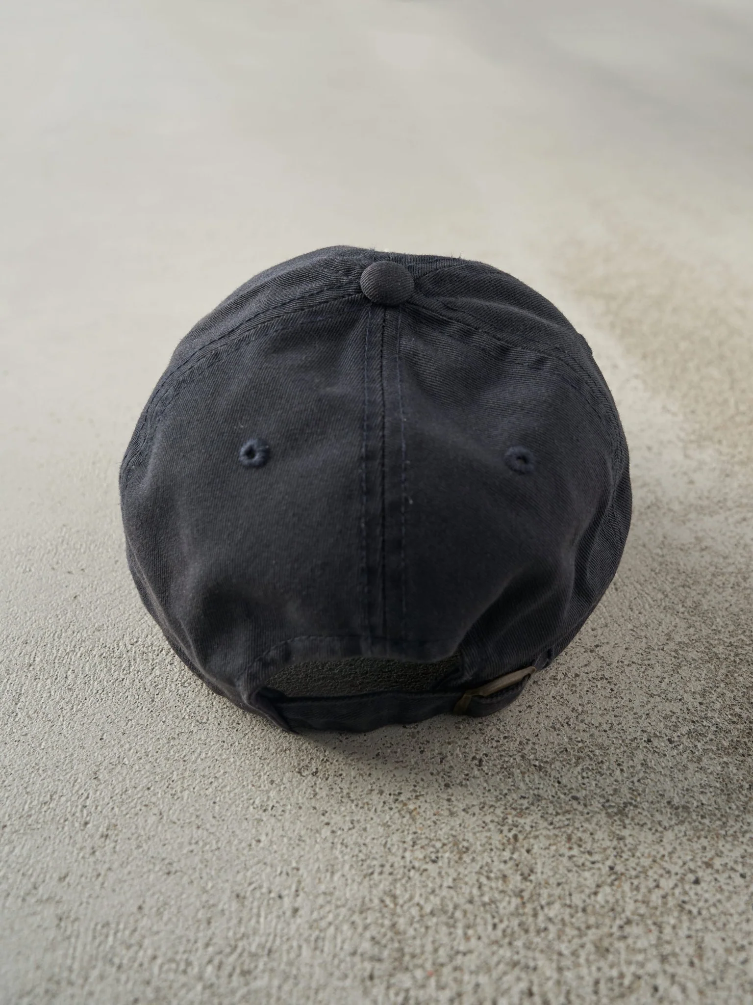 Vintage Y2K Navy Blue Toronto Maple Leafs Strapback Hat - Image 3