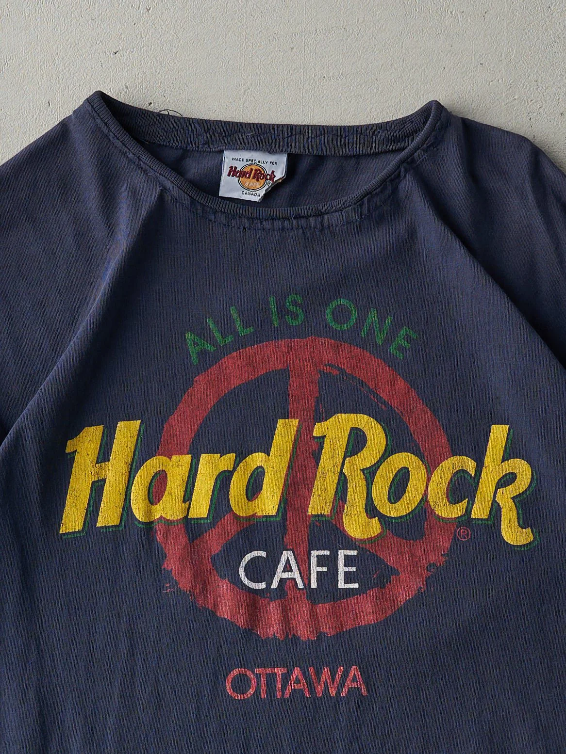 Vintage Y2K Navy Hard Rock Cafe Ottawa Peace Tee (M) - Image 2