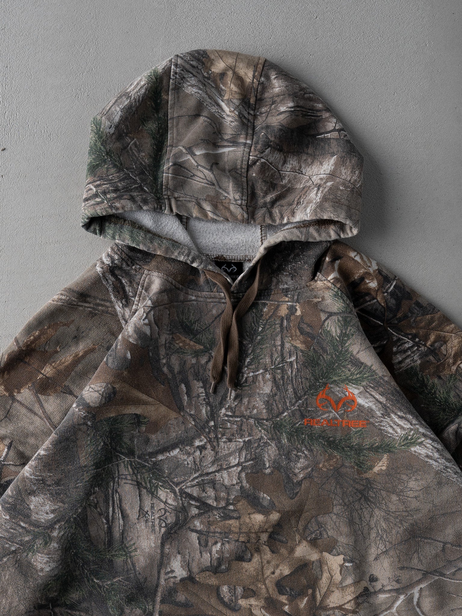 Vintage Y2k Real Tree Hoodie (M) - Image 2