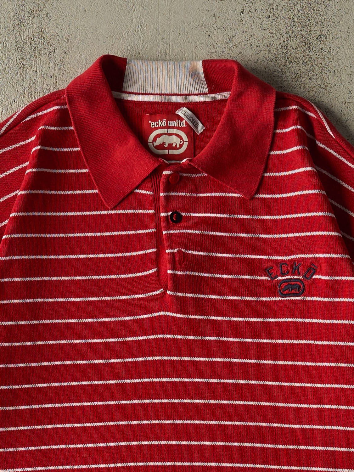 Vintage Y2K Red Ecko Quarter Button Tee (M/L) - Image 3