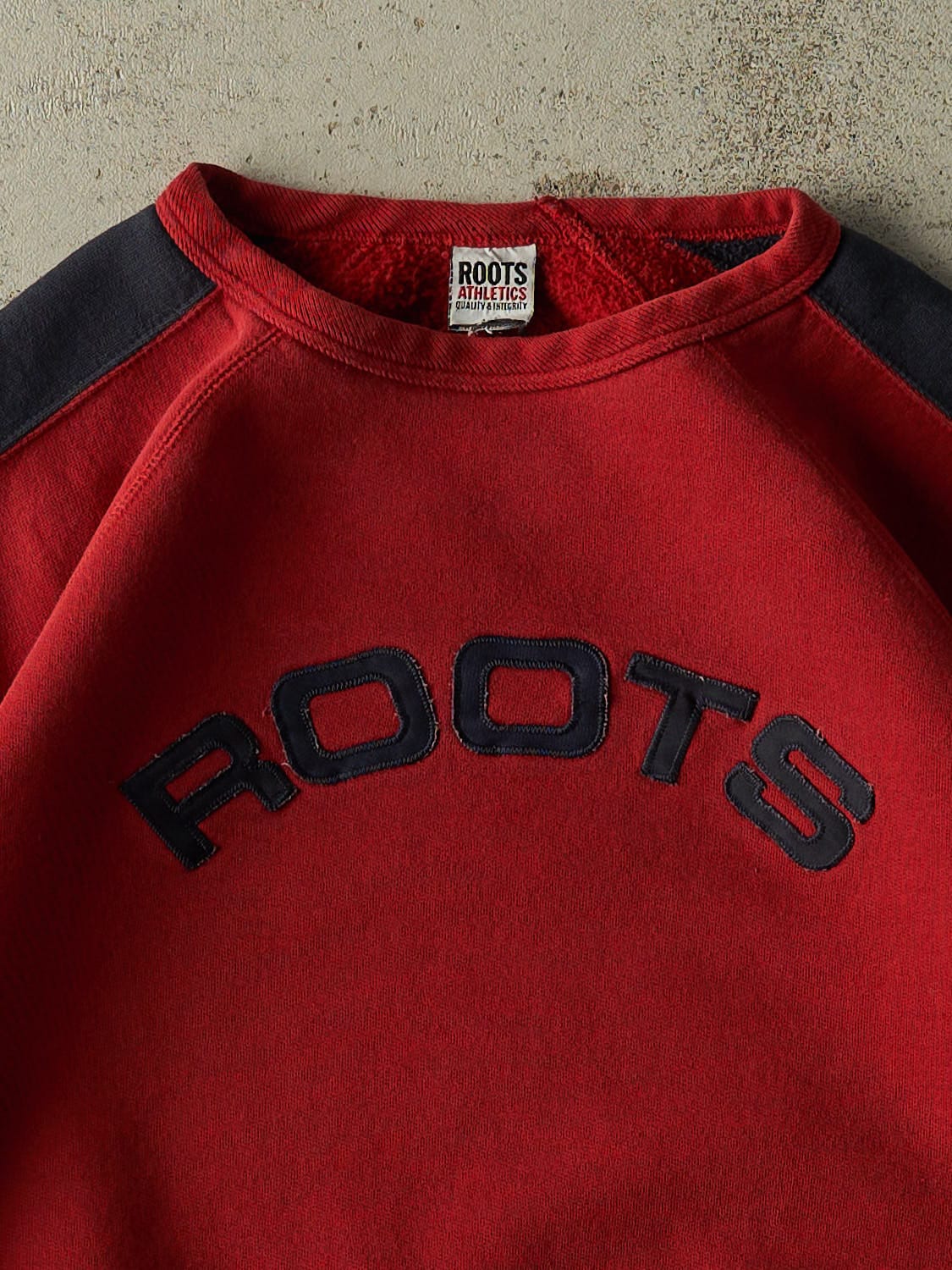 Vintage Y2K Red Roots Crewneck (M/L) - Image 2