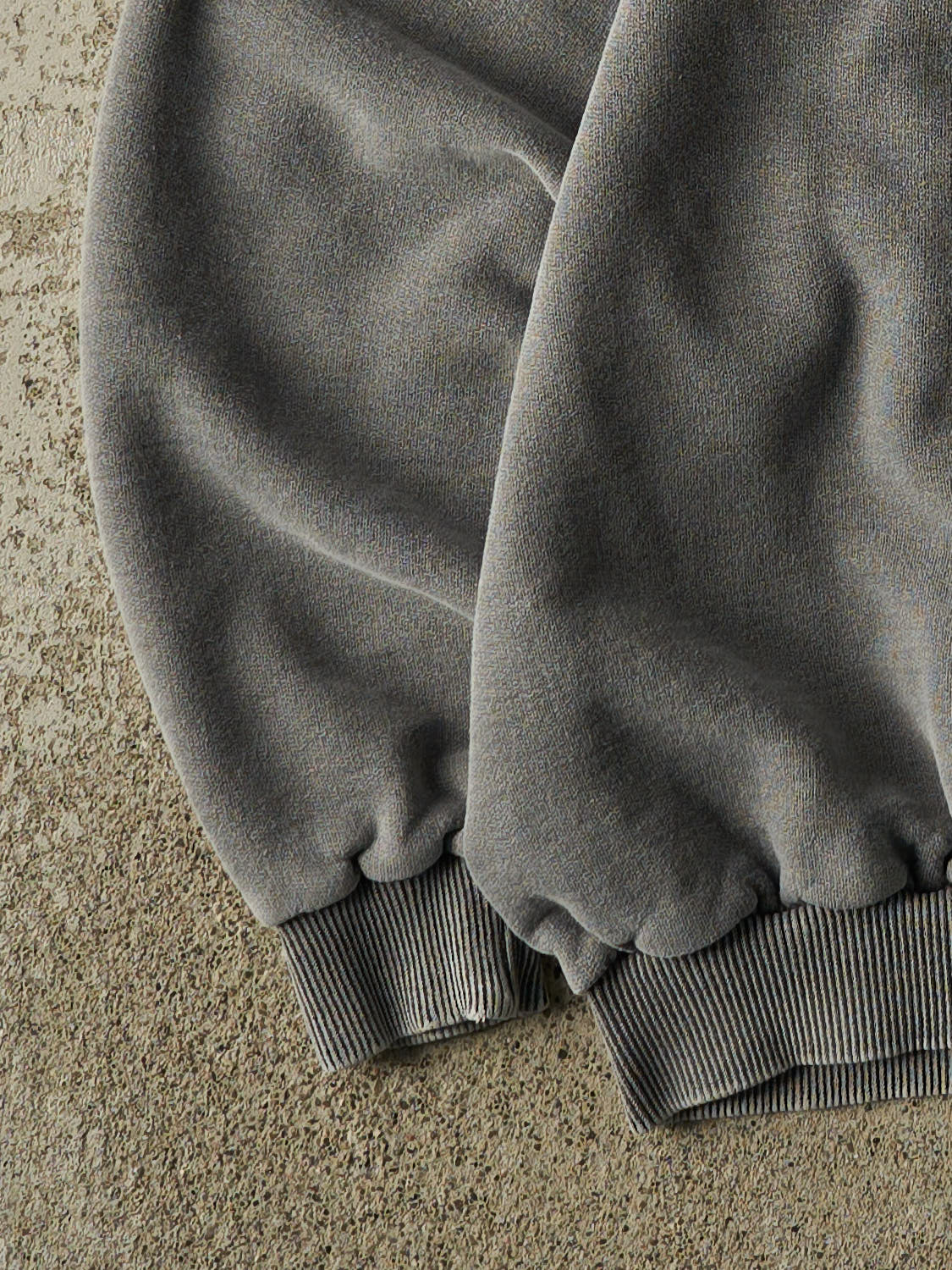 Vintage Y2K Washed Grey Blank Crewneck (L/XL) - Image 3