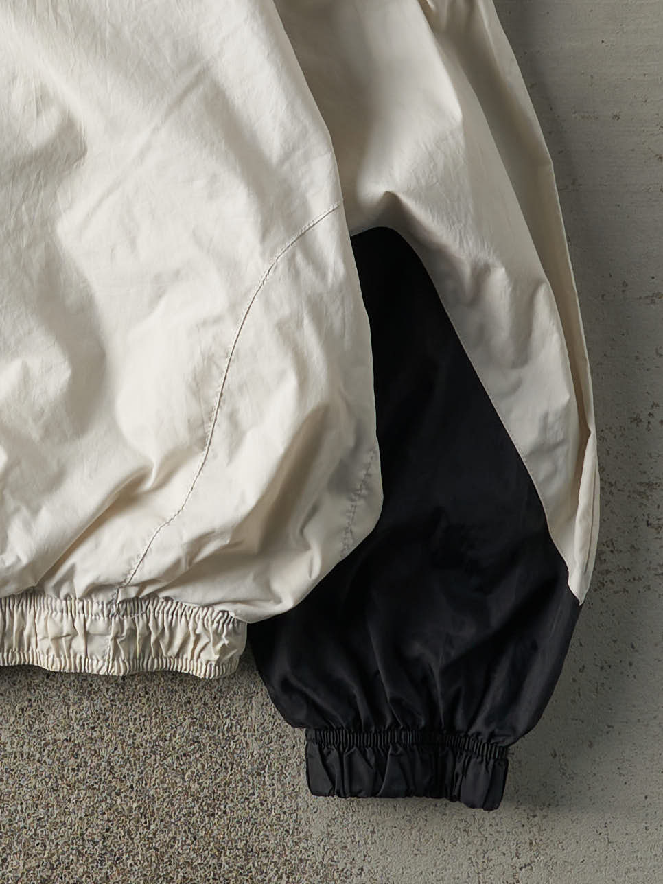 Vintage Y2K White & Black Wilson Track Jacket (M) - Image 3