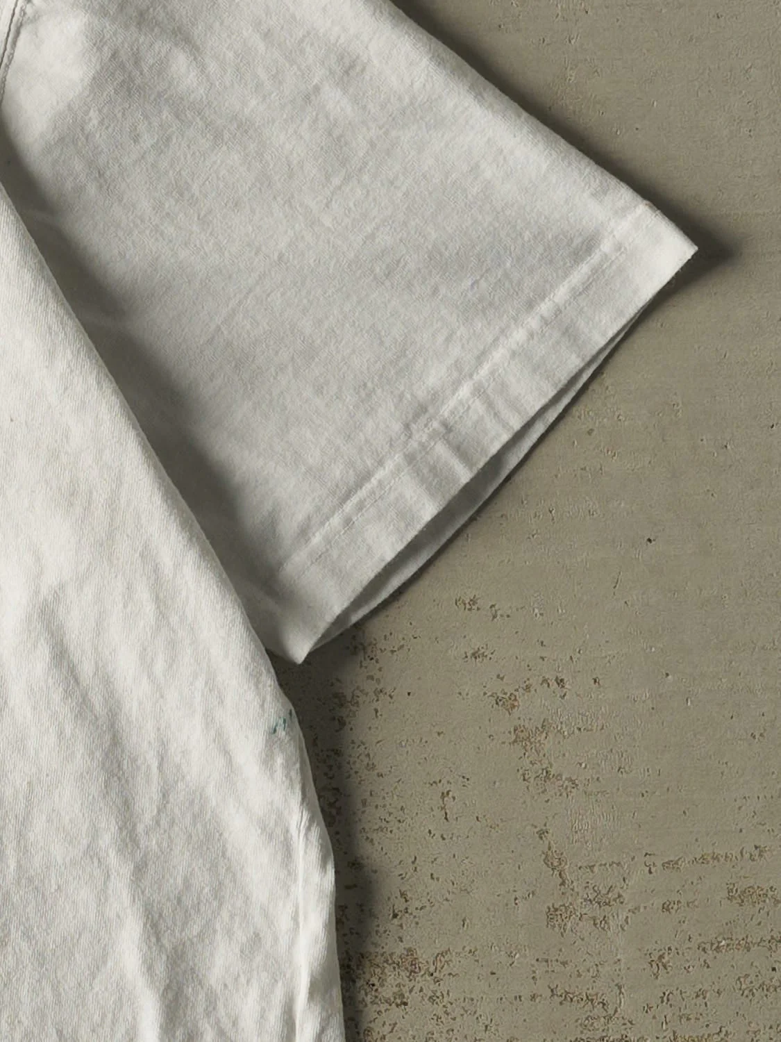 Vintage Y2K White Carhartt Pocket Tee (XL/XXL) - Image 4