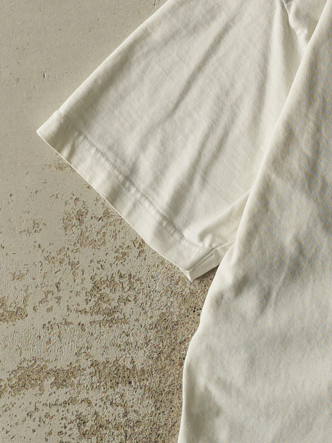 Vintage Y2K White Club Monaco Tee (M/L) - Image 3