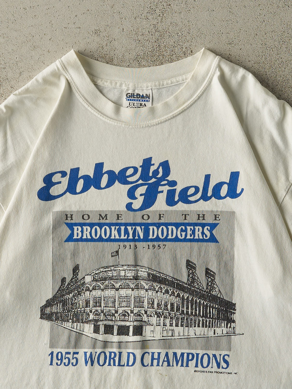 Vintage Y2K White Ebbets Field New York Tee (L/XL) - Image 2