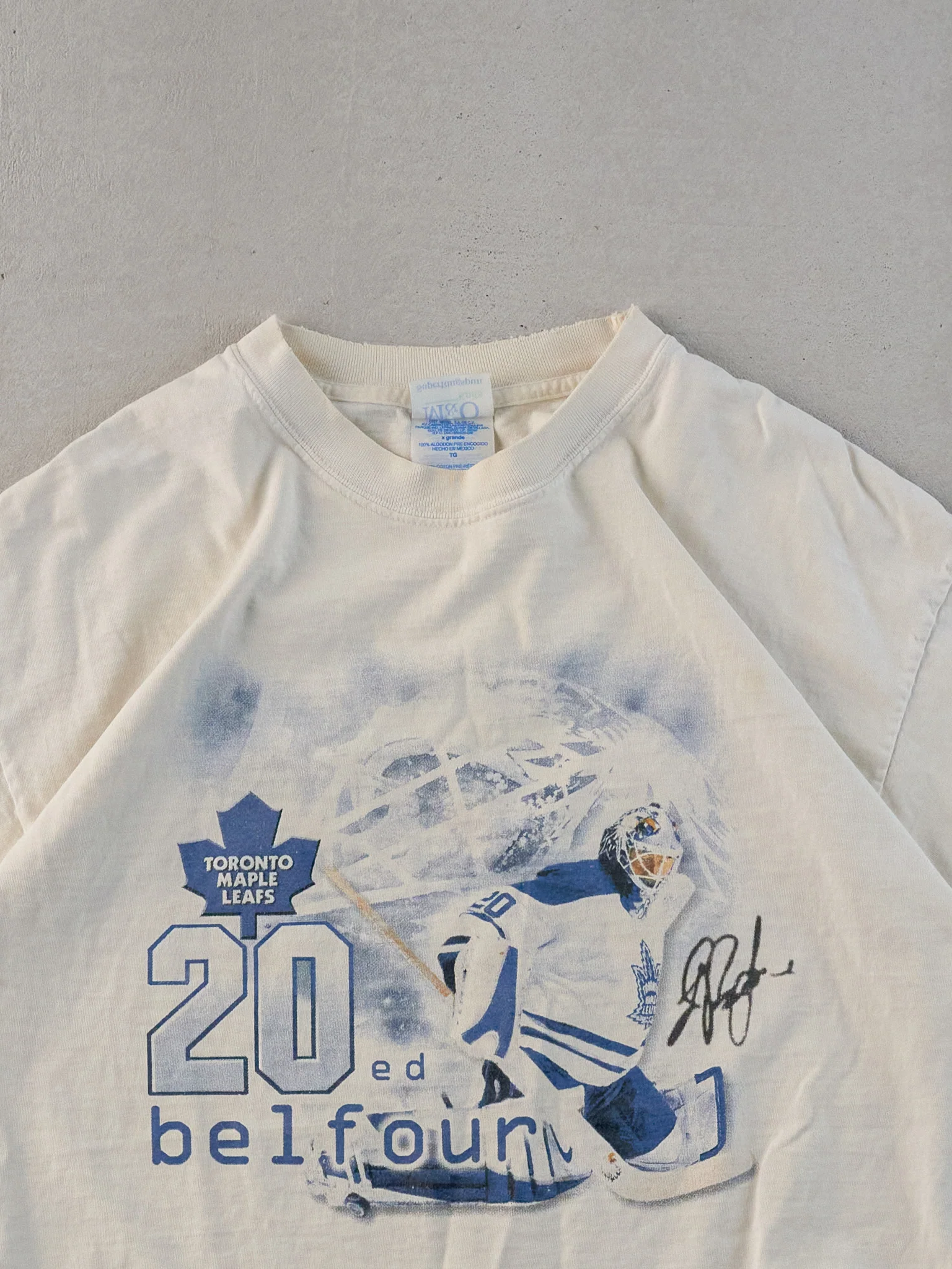 Vintage Y2k White Ed Belfour Toronto Maple Leads NHL Tee (M) - Image 2