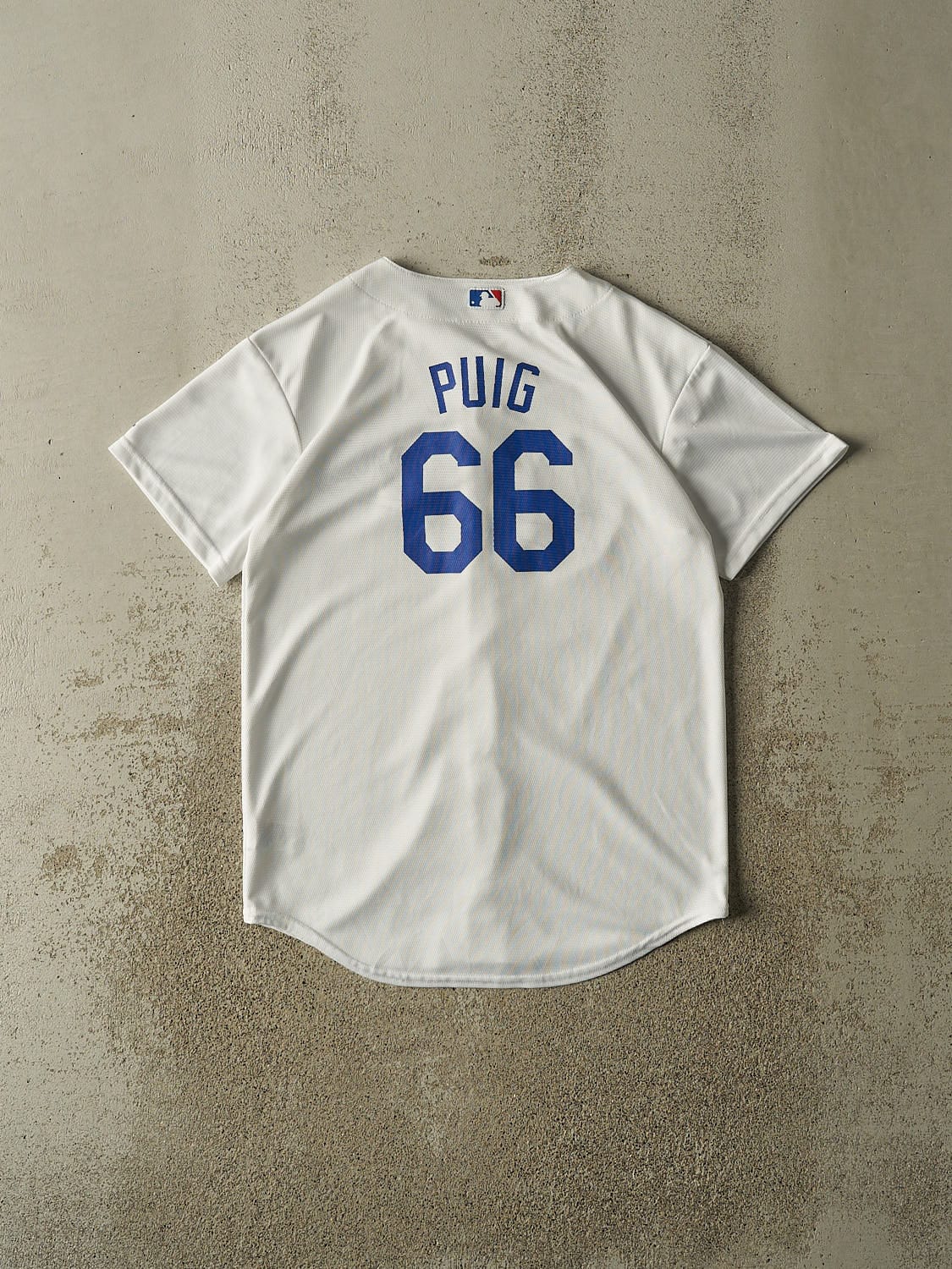 Vintage Y2K White LA Dodgers #66 Yasiel Puig Jersey (S/M) - Image 2