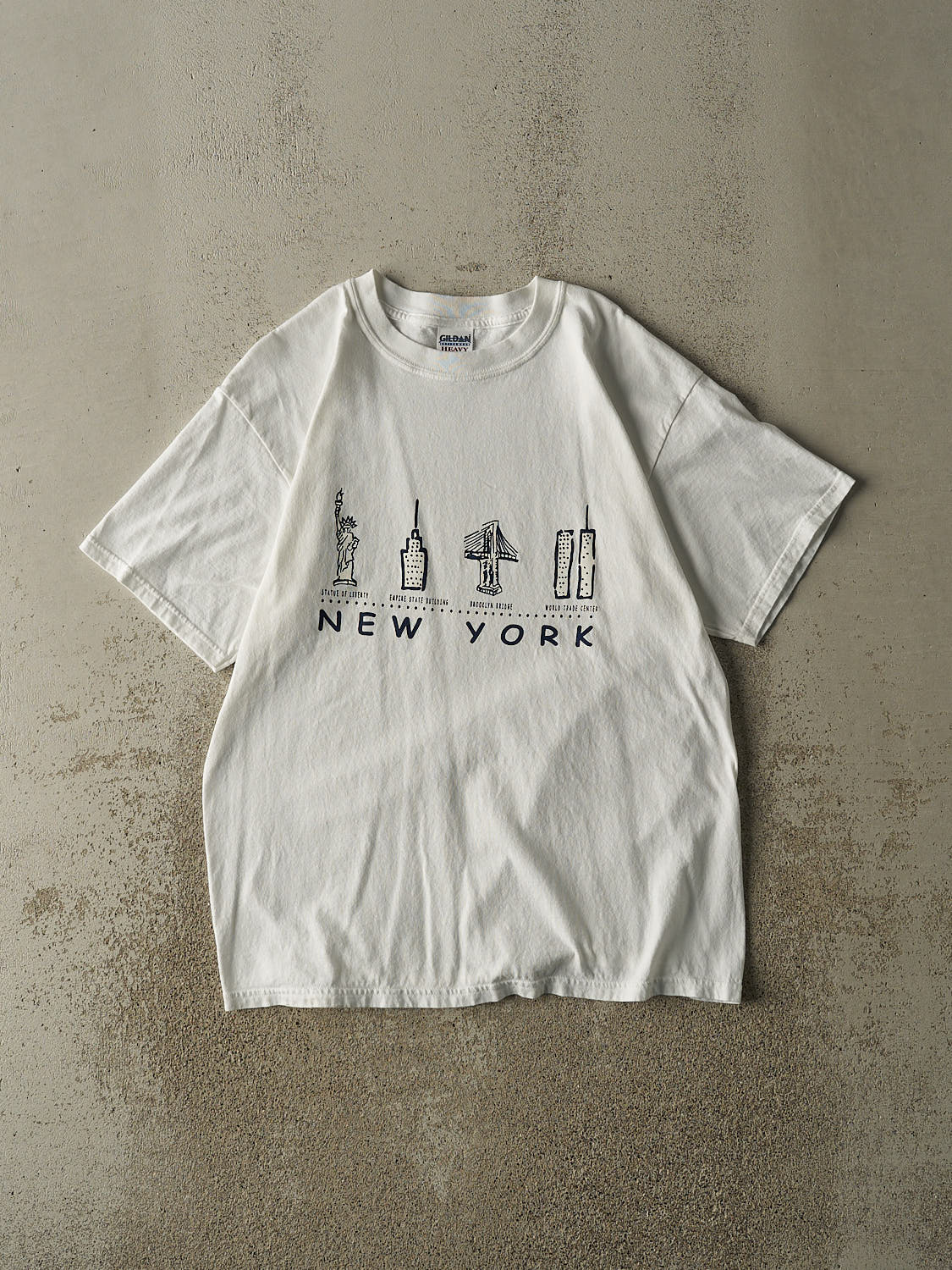 Vintage Y2K White New York Landmarks Tee (M/L)