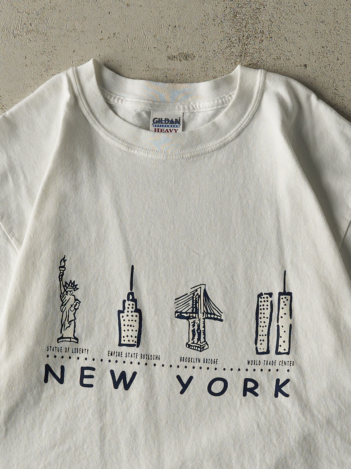 Vintage Y2K White New York Landmarks Tee (M/L) - Image 2