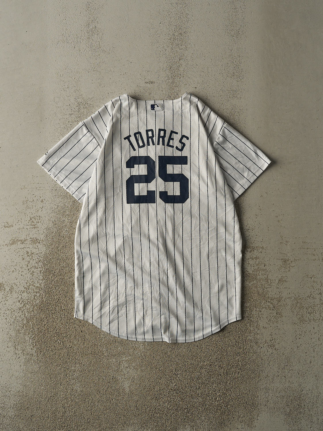 Vintage Y2K White New York Yankees #25 Gleyber Torres Pin Striped Jersey (S/M) - Image 2