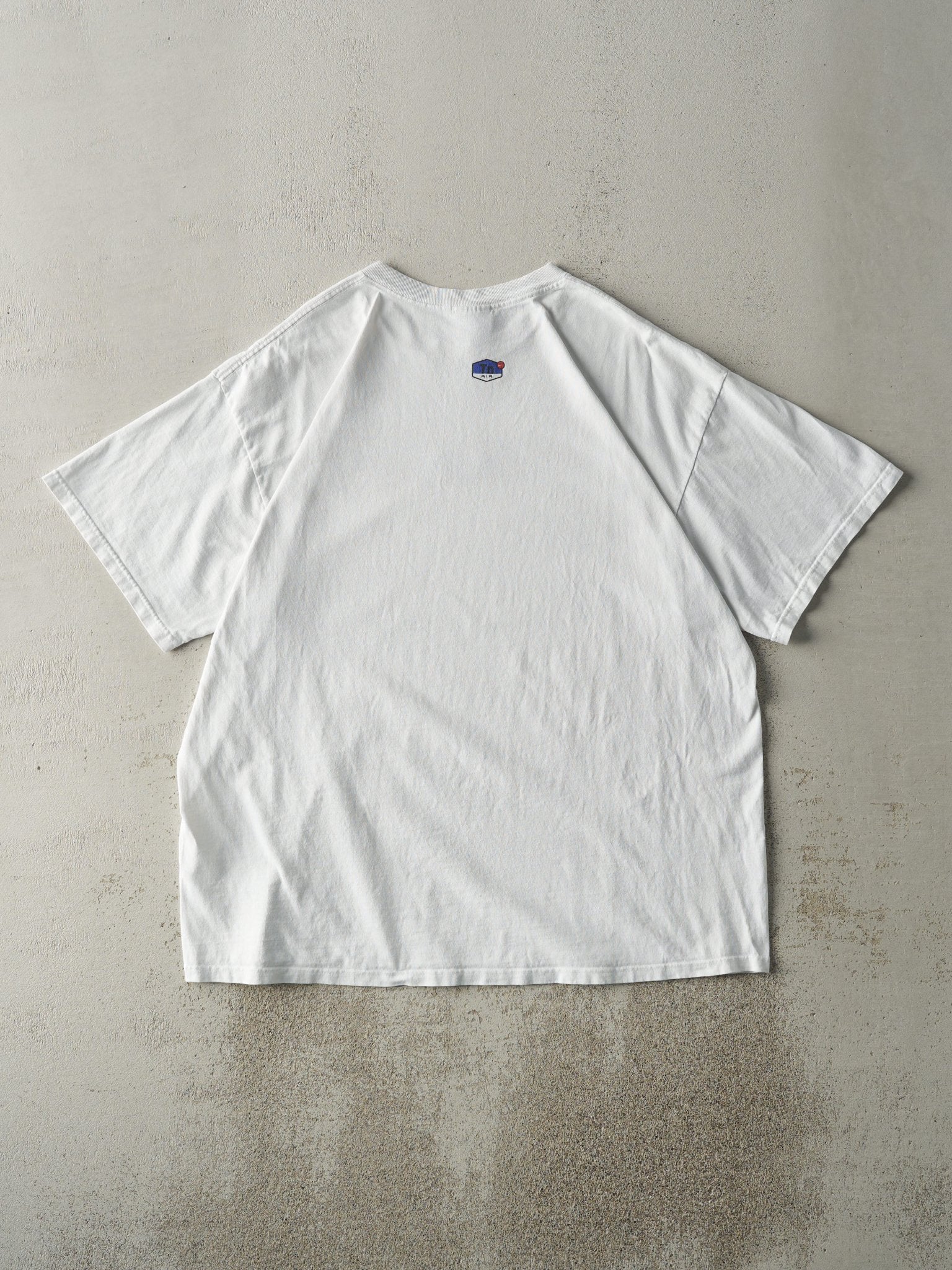 Vintage Y2K White Nike Air Max Plus Tee (L/XL) - Image 3