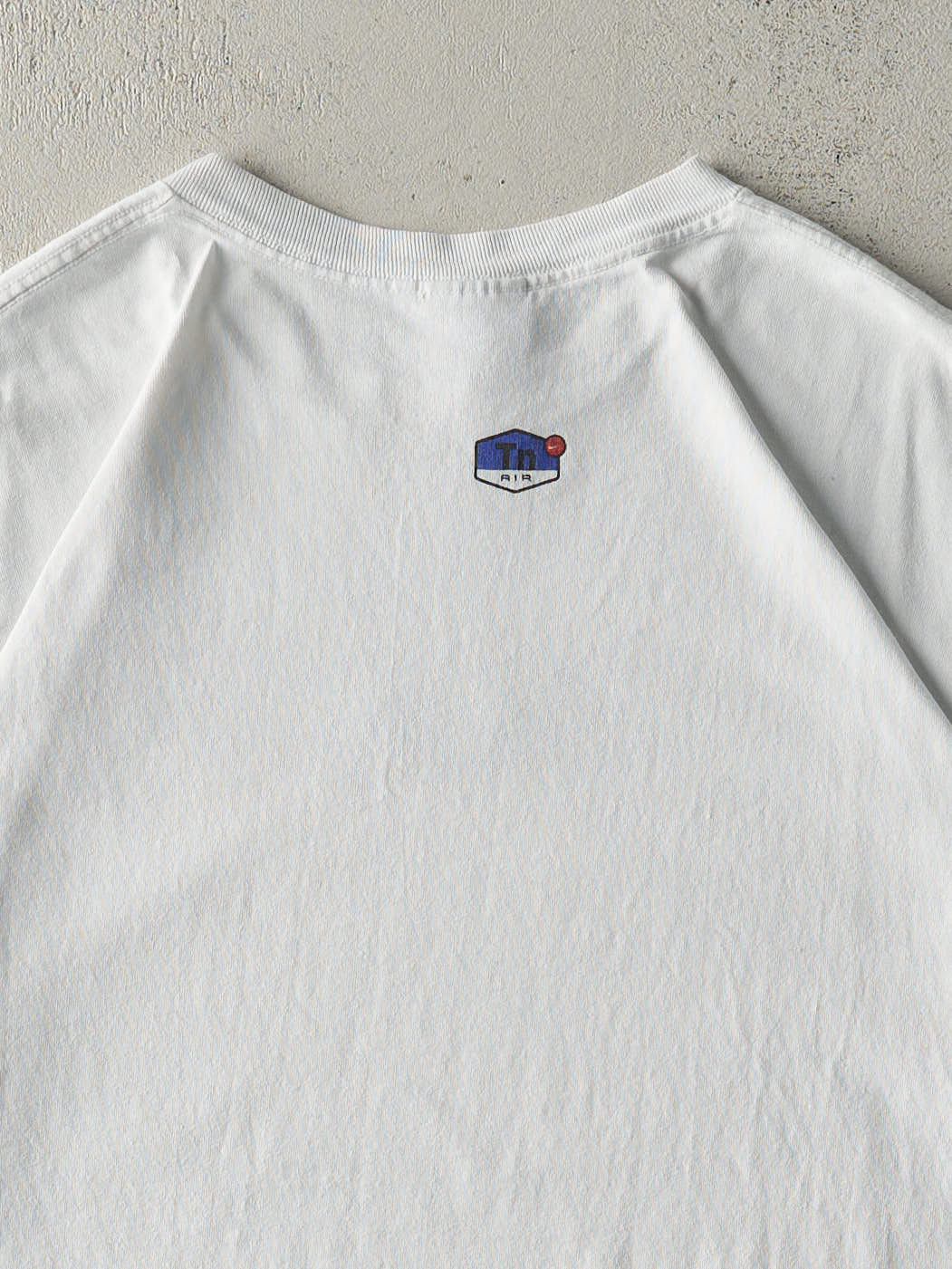 Vintage Y2K White Nike Air Max Plus Tee (L/XL) - Image 5