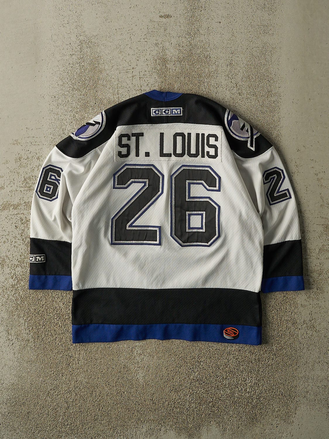 Vintage Y2K White Tampa Bay Lightning #26 Martin St. Louis Jersey (S) - Image 2