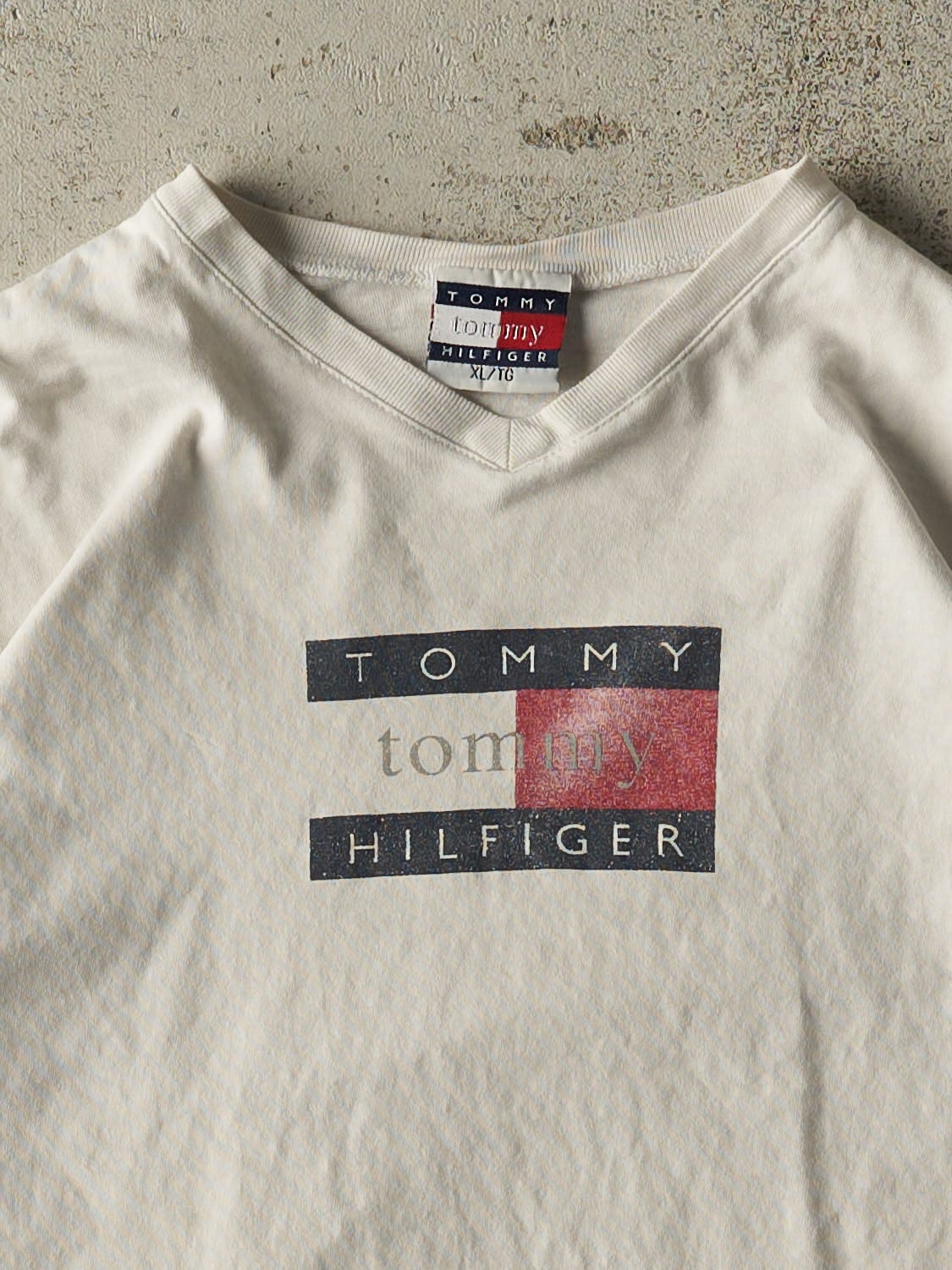 Vintage 90s White Tommy Hilfiger Long Sleeve (M) - Image 2
