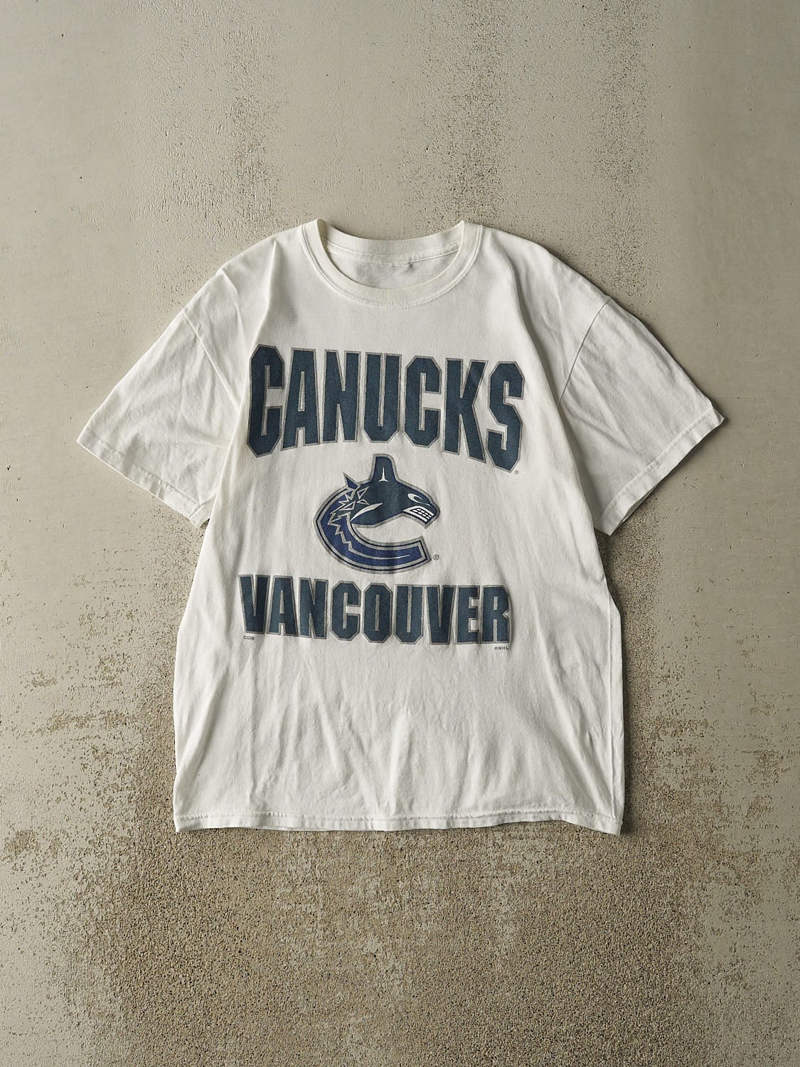 Vintage Y2K White Vancouver Canucks Tee (S/M)