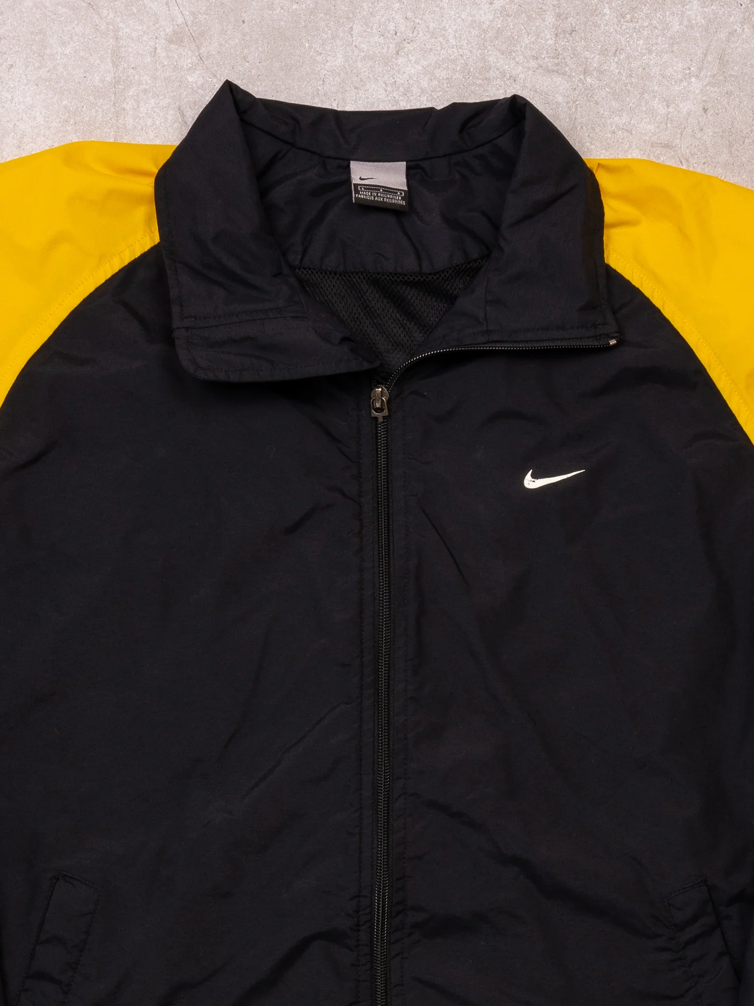 Vintage Y2K Yellow + Black Nike Windbreaker (M/L) - Image 2